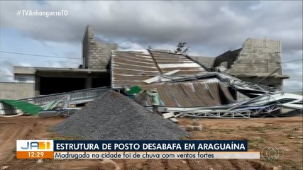 Estrutura de posto desaba em Araguaína
