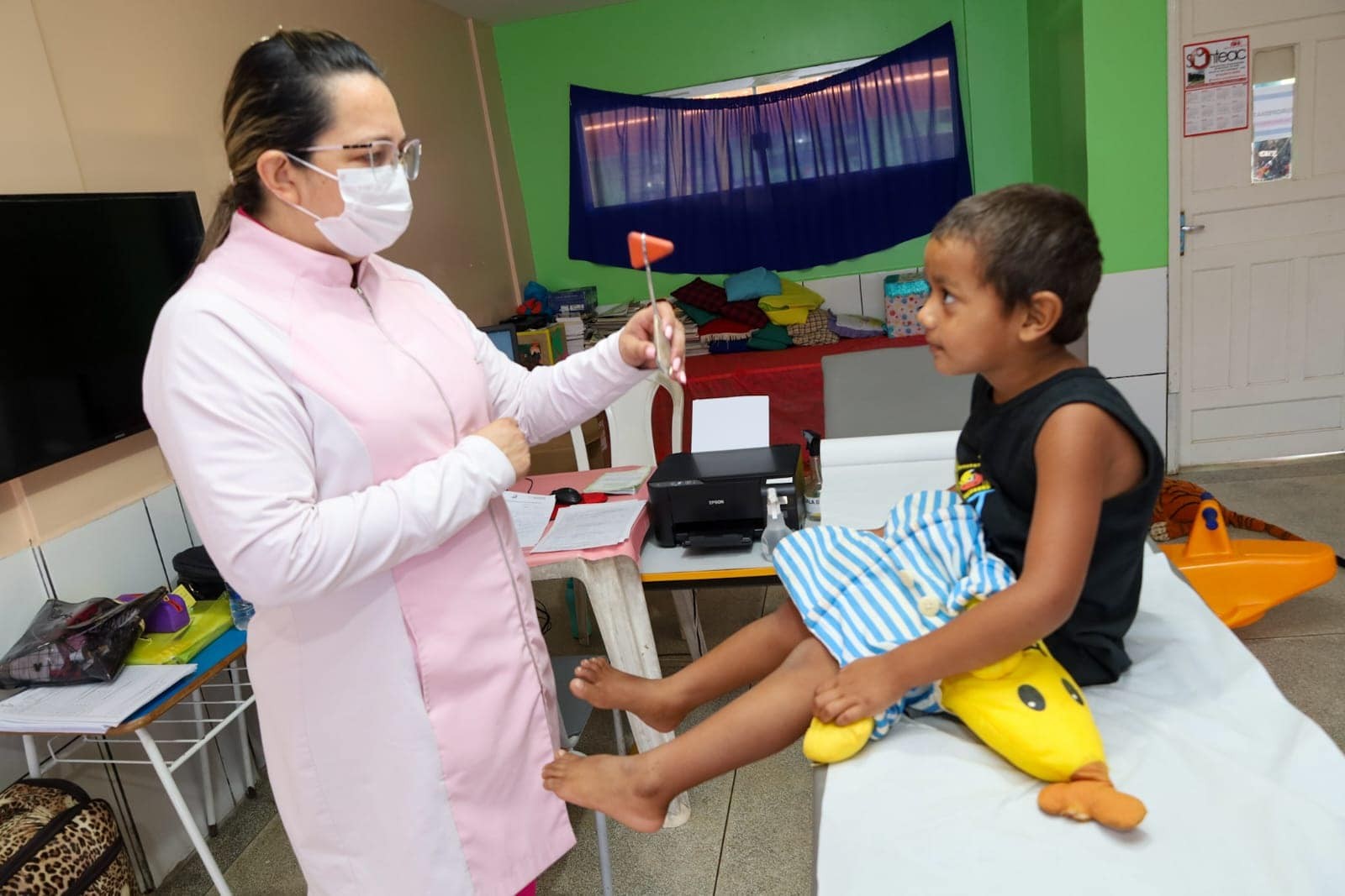 Em meio ao aumento de casos de SRAGs, 95% das UTIs pediátricas estão ocupadas em hospital do AC