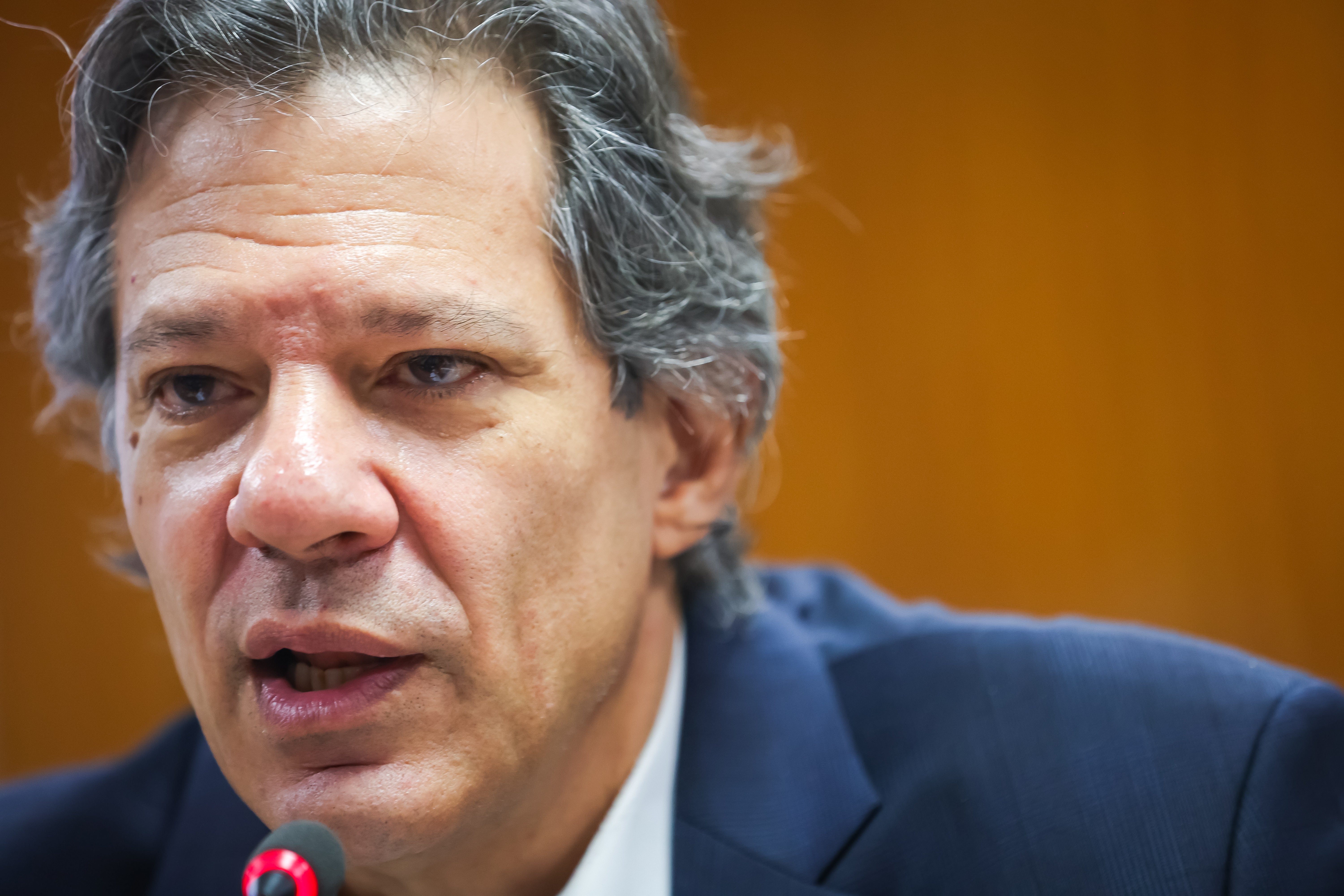 PIX: Governo vai acionar Justiça contra fake news e golpes, diz Haddad