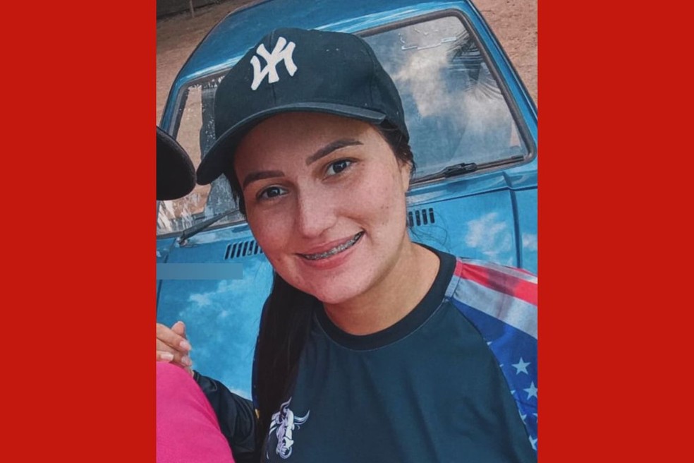 Valéria Beatriz Pinheiro dos Santos, de 25 anos, estava gestante de oito meses — Foto: Reprodução