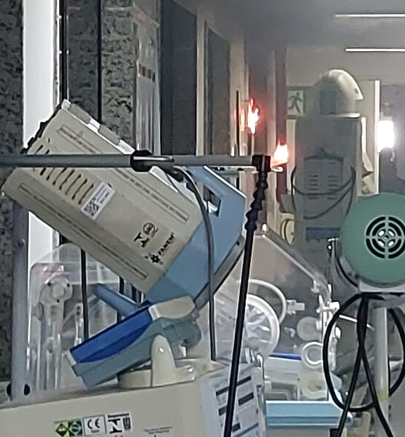 Princípio de incêndio atinge Hospital Barão de Lucena e deixa setores sem energia elétrica; VÍDEO