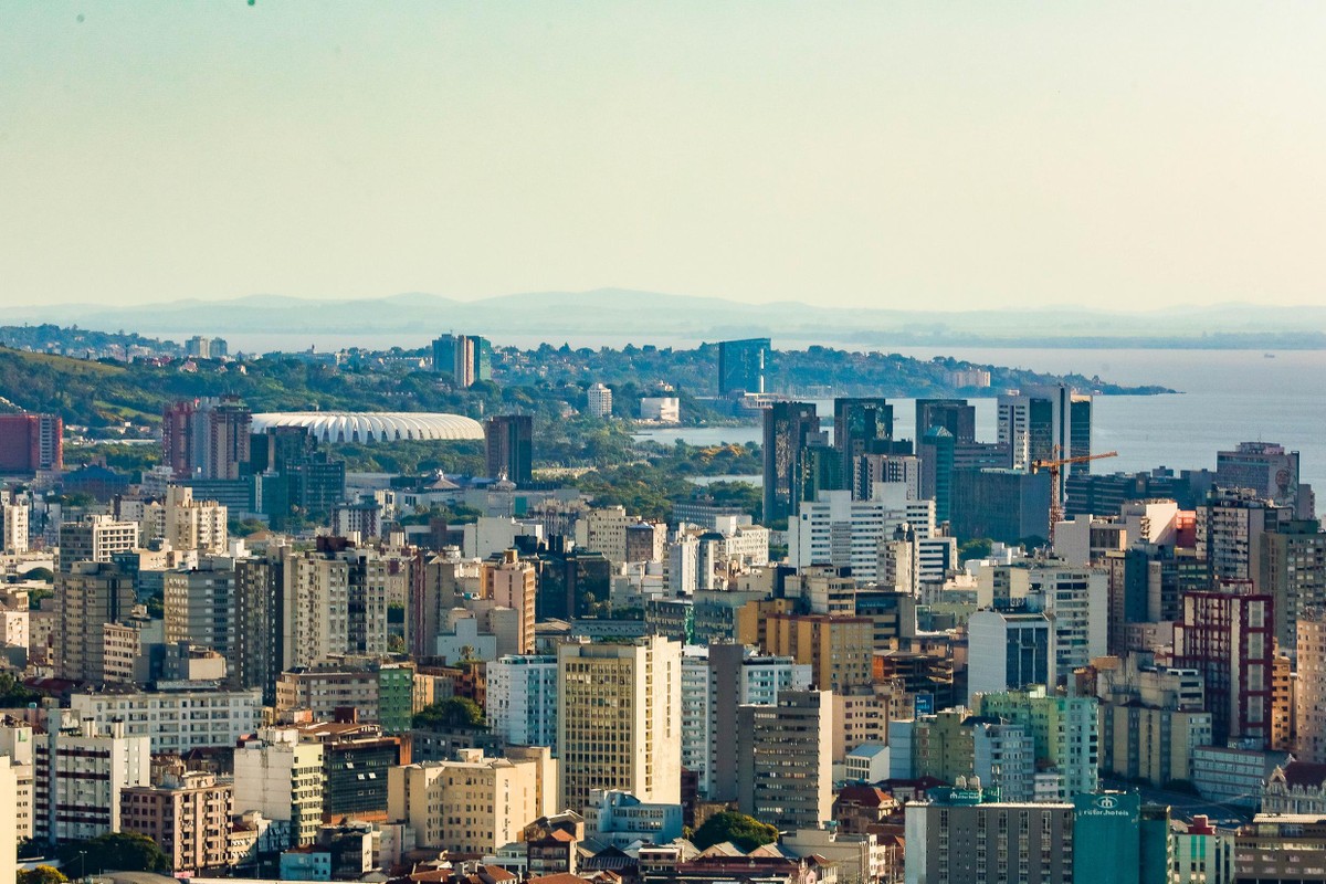 Censo do IBGE: população de Porto Alegre reduz e média de moradores por  domicílio é a menor entre as capitais, Rio Grande do Sul