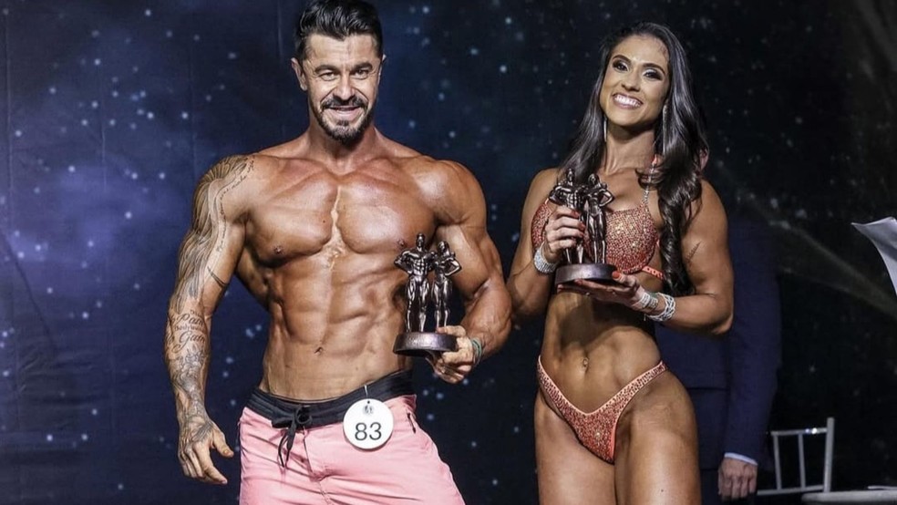 Casal de fisiculturistas competem e se preparam juntos para competições em Marília (SP) — Foto: Laura Bergo/Arquivo pessoal