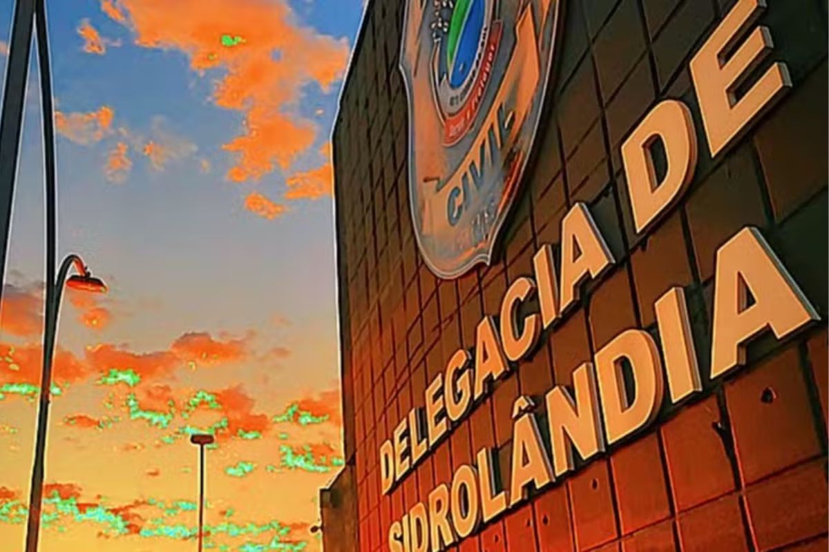 Homem é encontrado morto com facadas na cabeça em terreno baldio de Sidrolândia