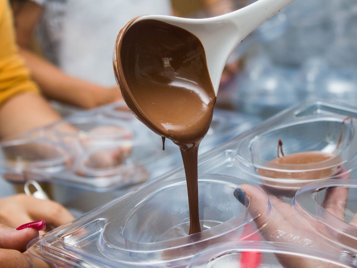 Curso de produção de ovos de Páscoa está com inscrições abertas em São Vicente; veja como participar