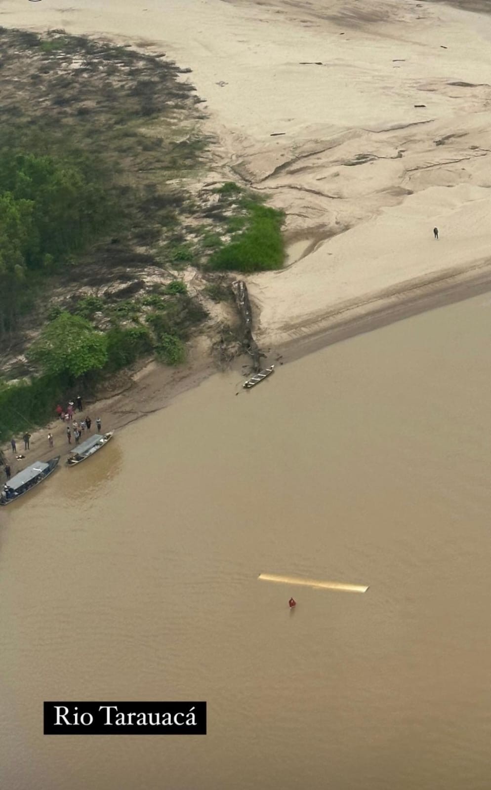 Avião de pequeno porte cai em rio no Acre; não há vítimas fatais