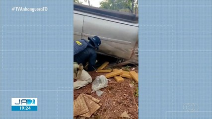 Caminhonete roubada com drogas capota durante perseguição da PRF