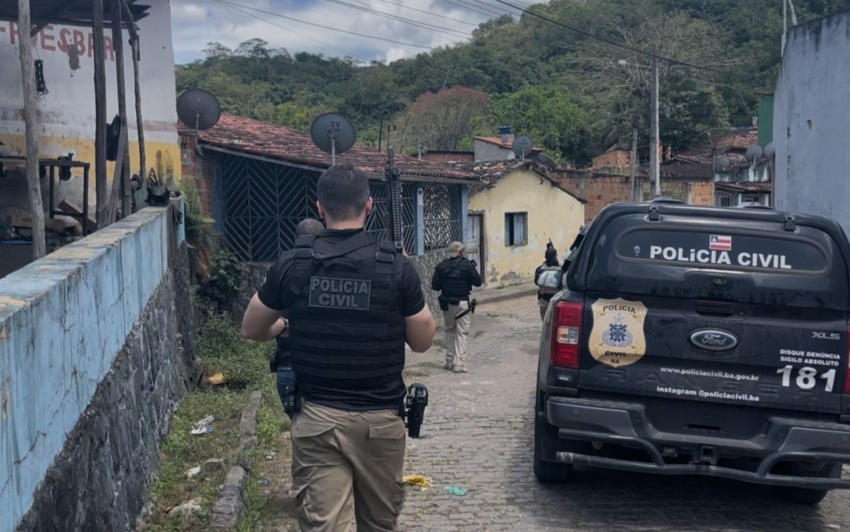 Adolescente é apreendido suspeito de atrair vítima para encontro e transferir cerca de R$ 22 mil na Bahia