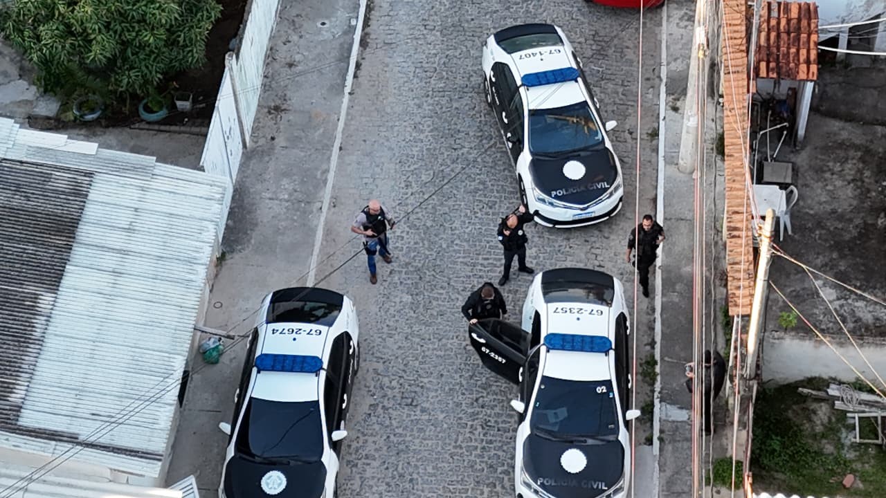 Polícia Civil desarticula quadrilha especializada em roubo de cargas em Cabo Frio