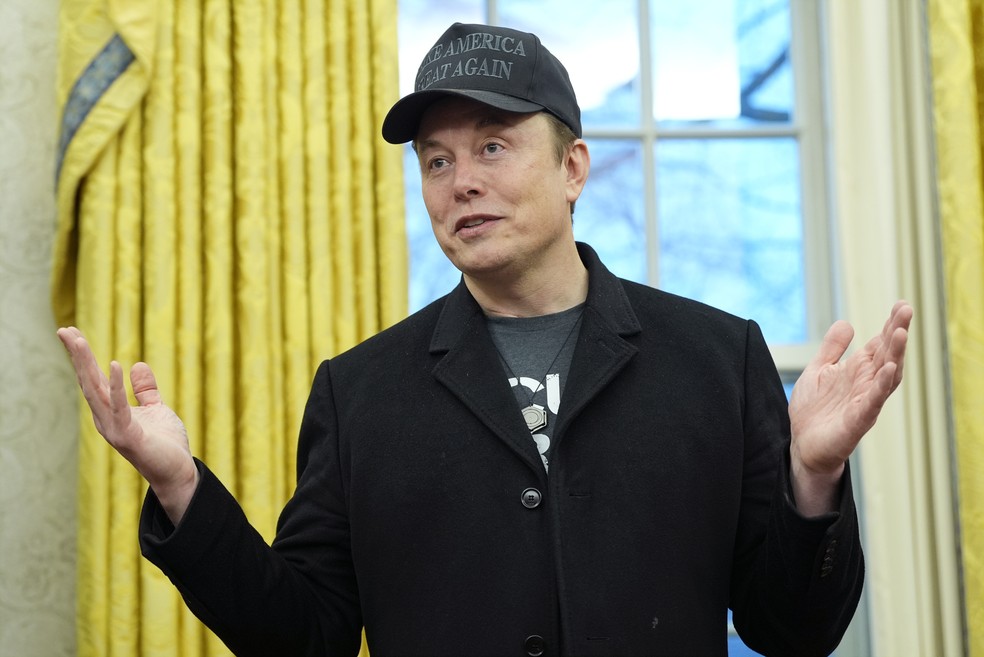 Elon Musk durante evento com o presidente dos Estados Unidos, Donald Trump. — Foto: Alex Brandon/ AP Photo