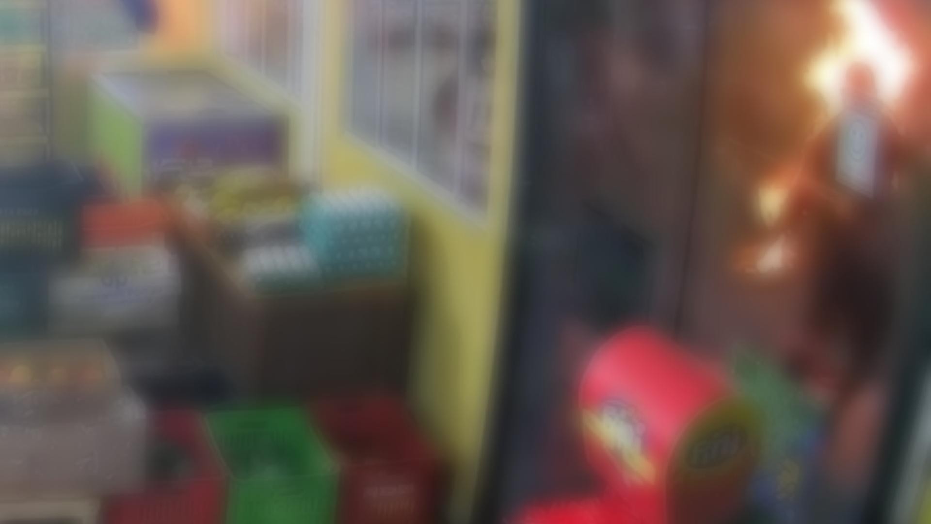 Vídeo mostra homem incendiando vereador no litoral do Paraná