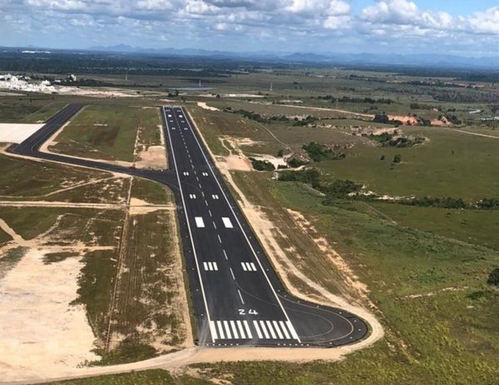 Nova pista do Aeroporto Regional de Linhares — Foto: Divulgação/Governo do ES