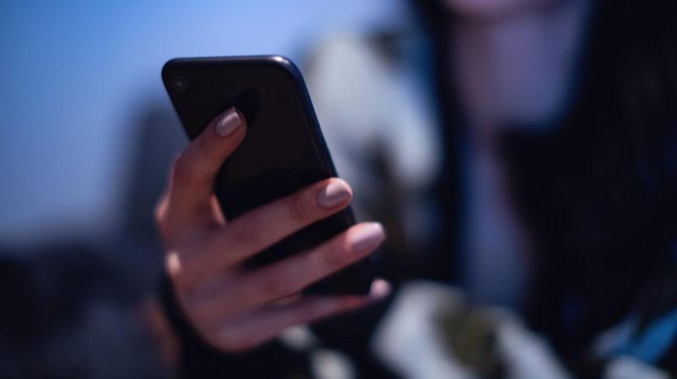 Pedido de amizade nas redes sociais foi o início de stalking que virou caso de polícia, conta atriz — Foto: Getty Images via BBC
