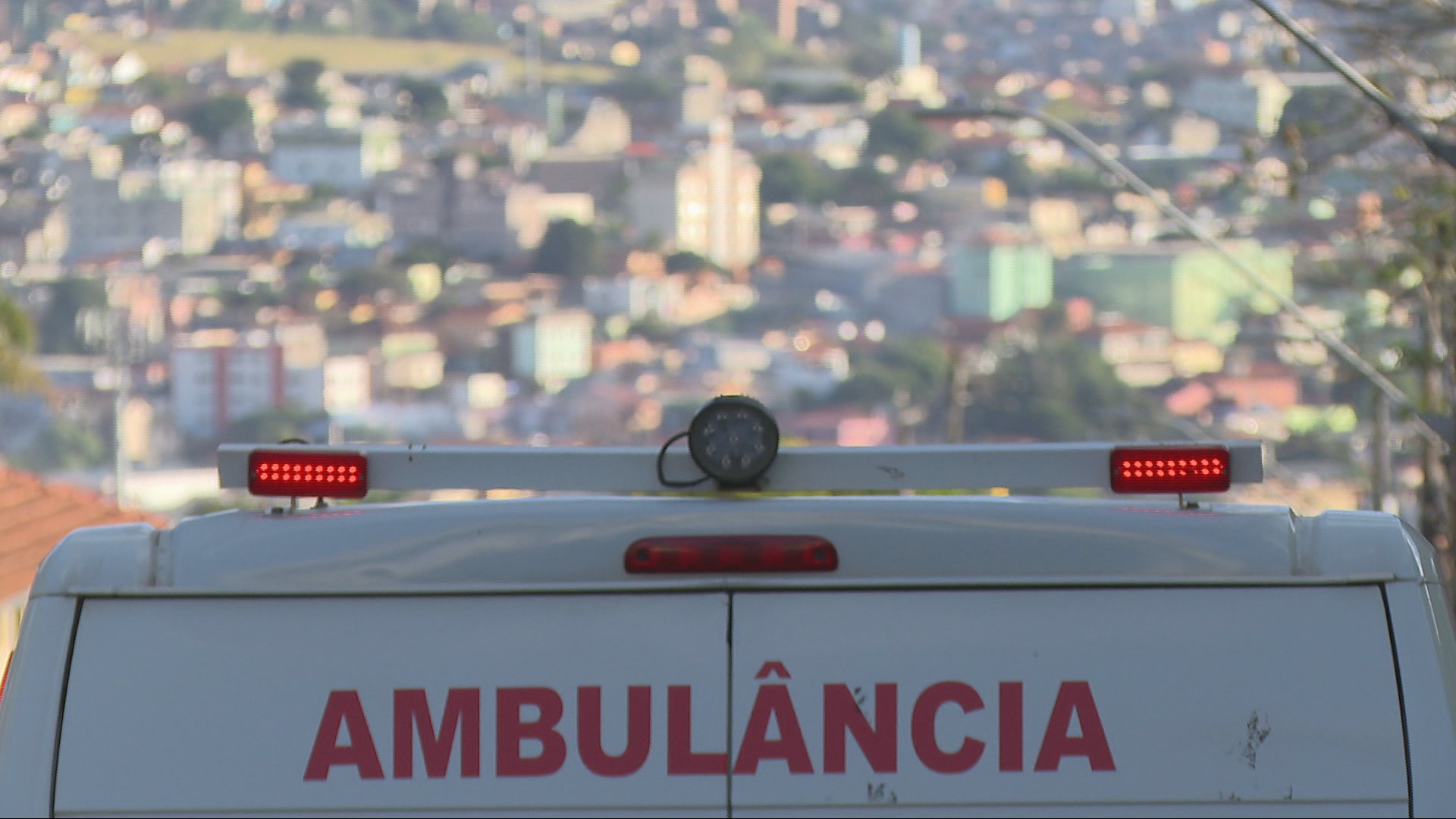Minas registra 29 trotes por hora em serviços de emergência; nova tecnologia permite identificar chamadas falsas em tempo real