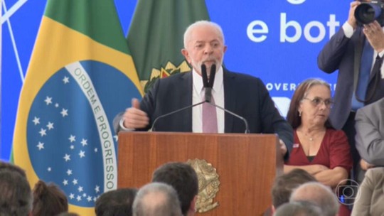 Após 'puxão de orelha' de Lula, ministros investem em negociação com Congresso e conseguem adiar análise de vetos - Programa: Jornal Nacional 