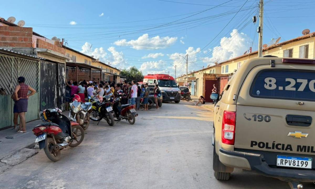 Adolescente de 15 anos é encontrada morta com marcas de facadas e queimaduras na BA; namorado é suspeito do crime