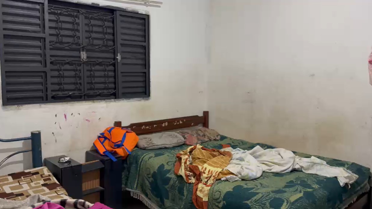 Crianças são encontradas abandonadas em casa de Piracicaba