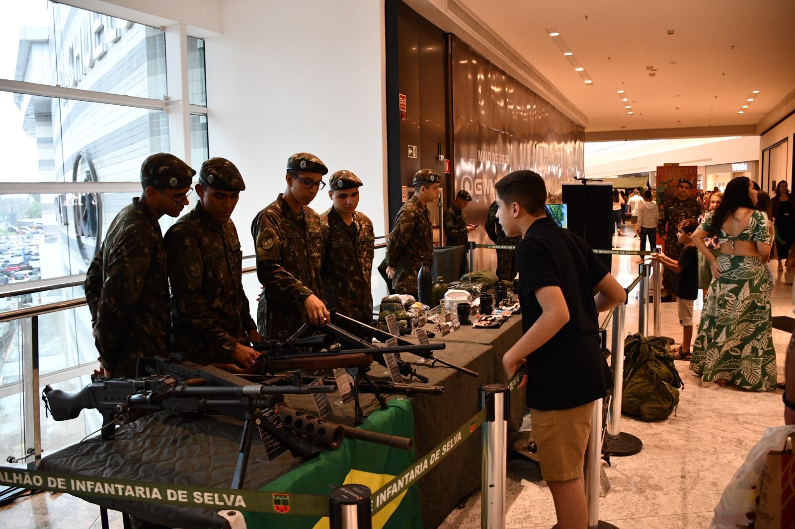 Dia do Soldado: Exército realiza programação com exposição de equipamentos e cerimônia em Belém