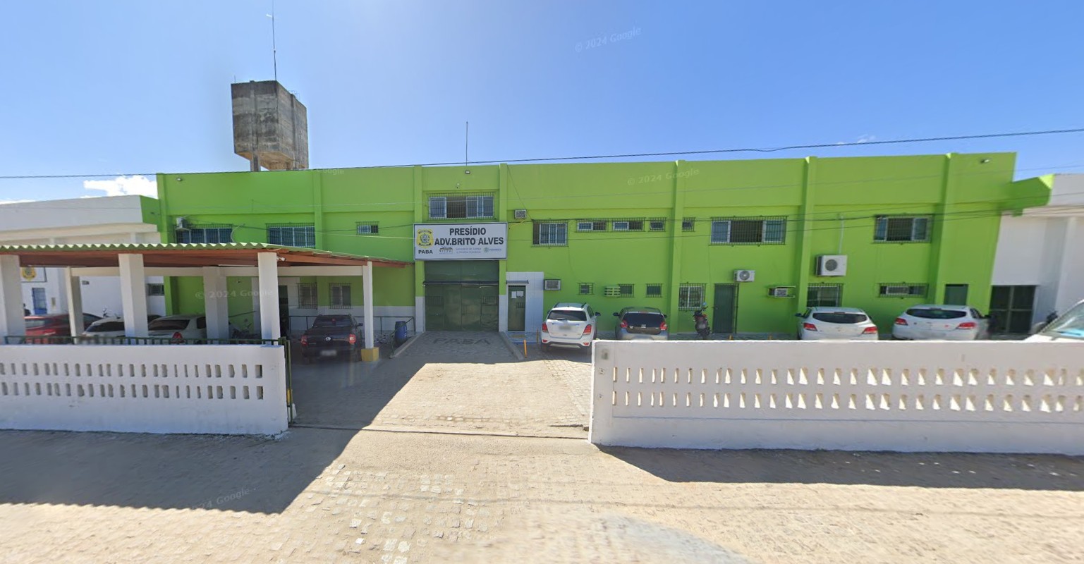 Advogado suspeito de mandar vídeo íntimo para filha de 16 anos é transferido para presídio em Arcoverde, no Sertão de PE