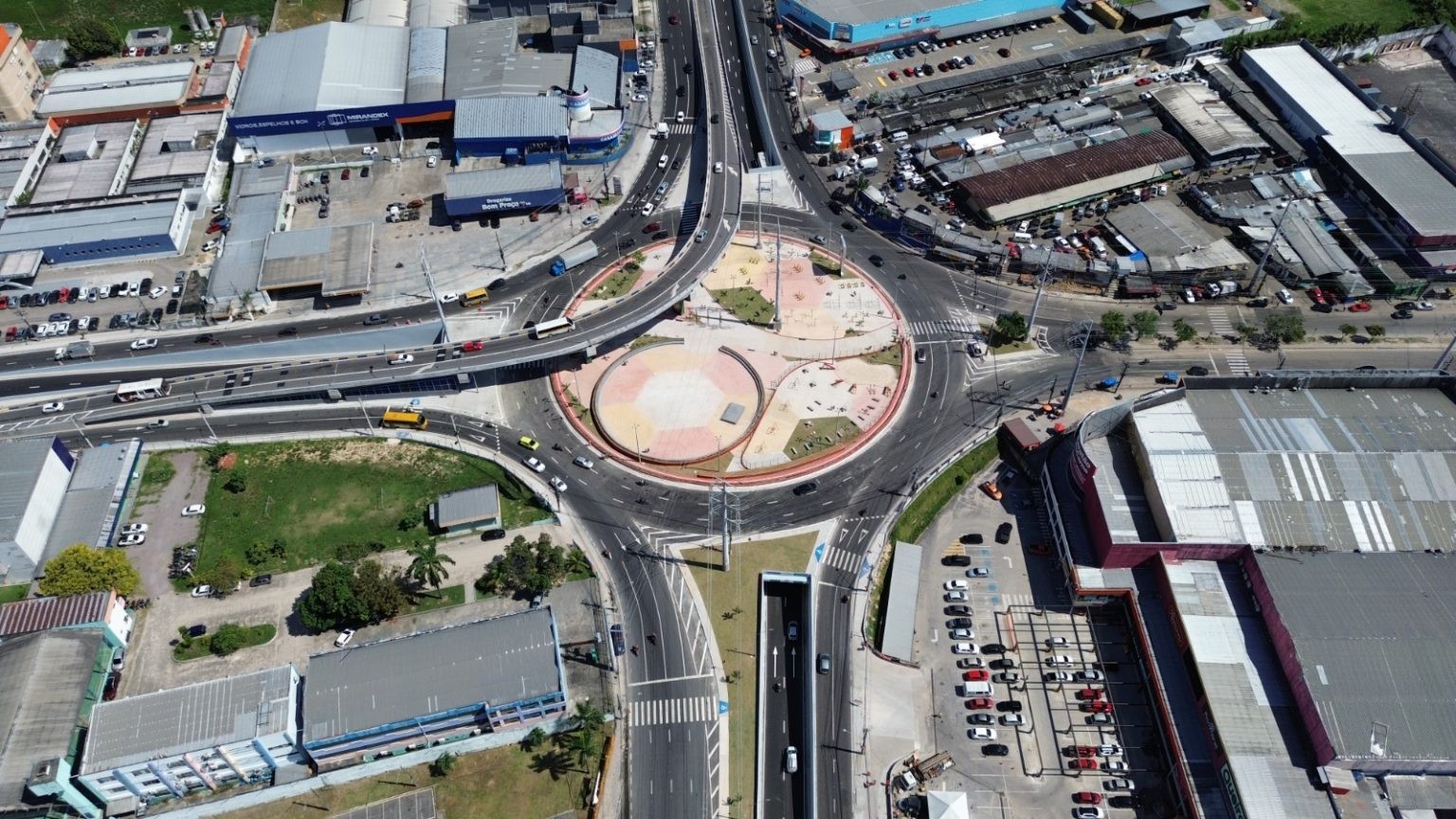 Passagem subterrânea do complexo viário Rei Pelé terá interdição parcial em Manaus durante feriado