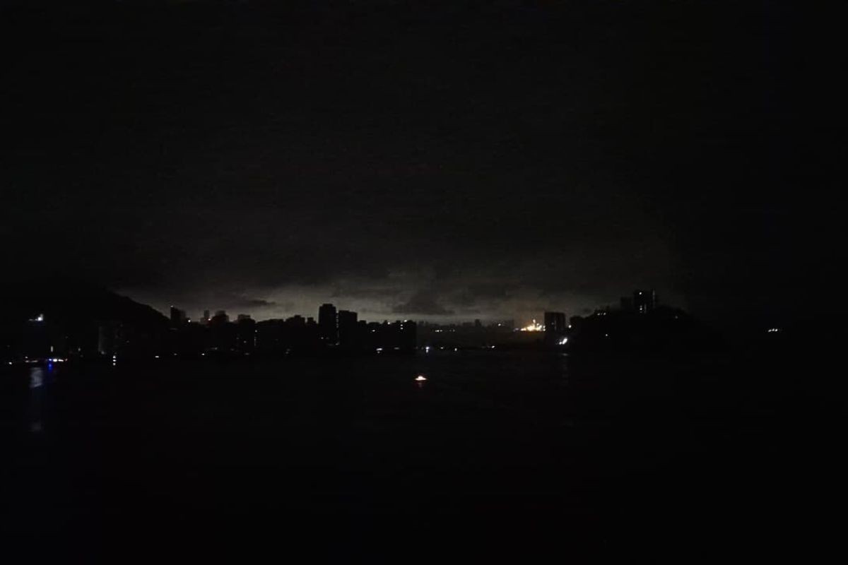 Apagão afeta três cidades da Baixada Santista: 'um breu só'