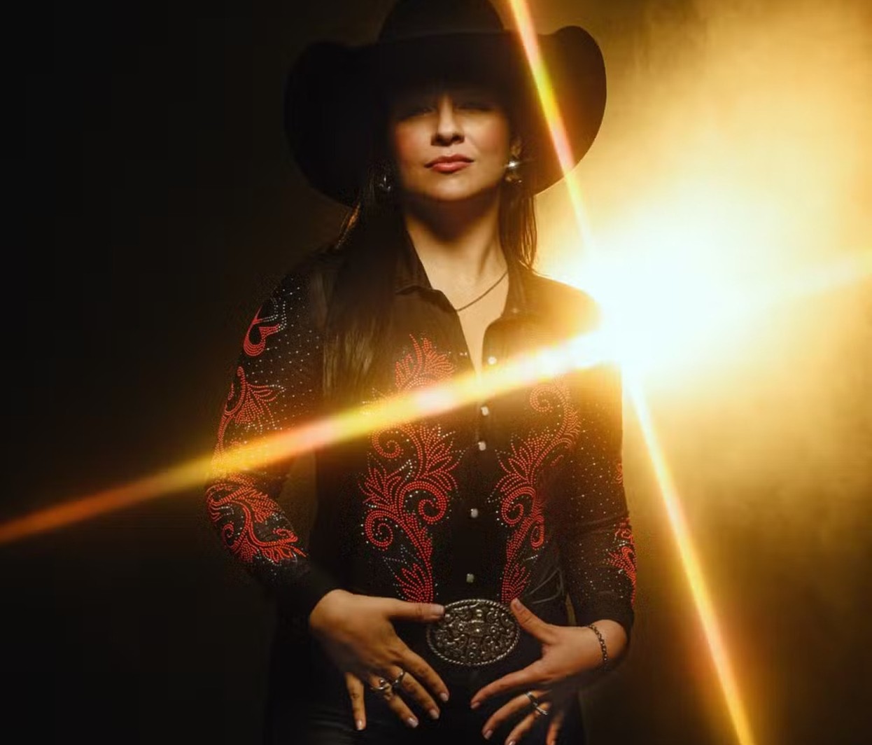 'Estrela da Casa': quem é Biahh Cavalcante, cantora de Rio Claro participante do reality musical
