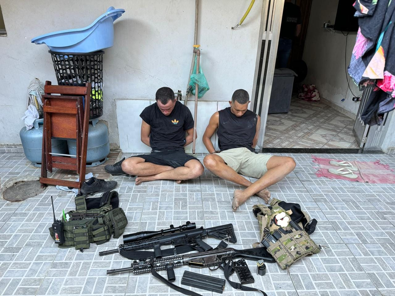 Polícia prende miliciano Chica, envolvido em disputa que levou terror a Seropédica, RJ