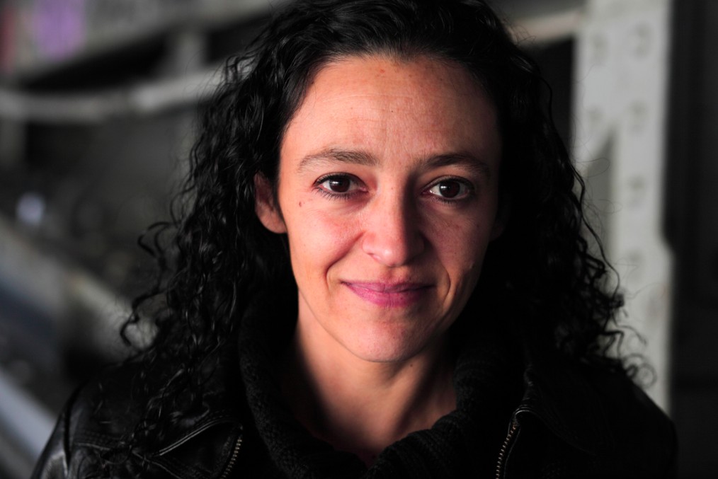 Entre o Chile e a Palestina: Lina Meruane lança dois livros na Bienal e fala sobre memória e identidade
