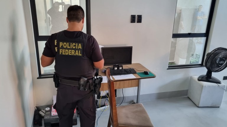 Operação da PF mira esquema de desvio de recursos da assistência social no interior do Piauí