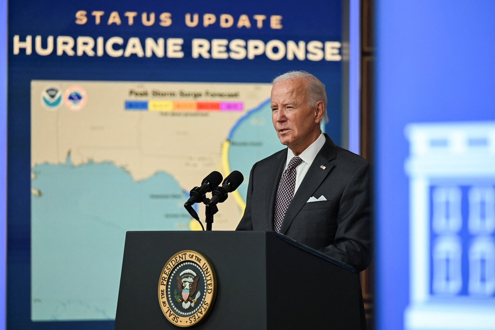 Presidente dos EUA, Joe Biden, atualiza impactos da passagem do furacão Milton pela Flórida em 10 de outubro de 2024. — Foto: REUTERS/Annabelle Gordon