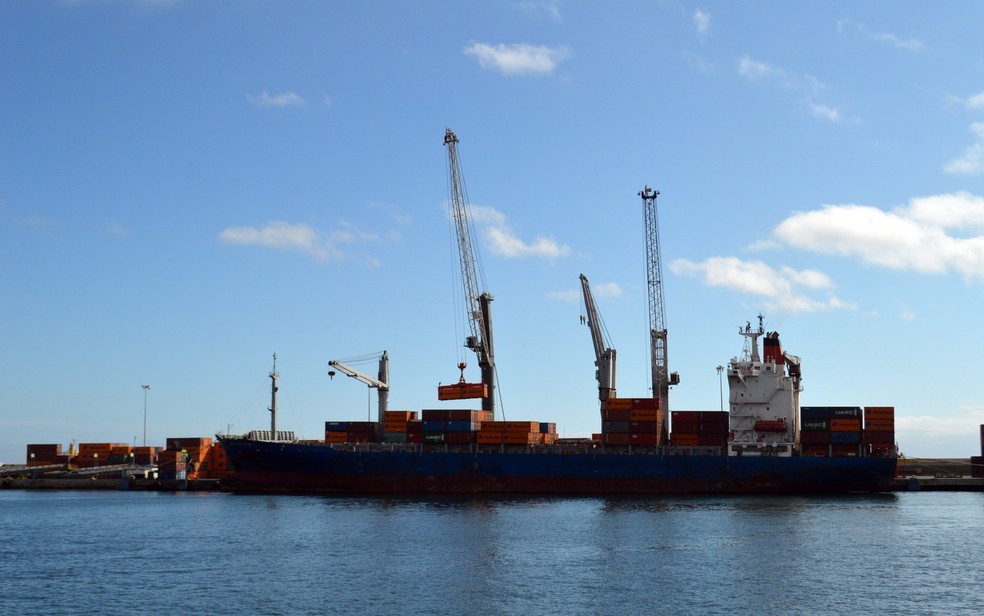 Corredor rodoviário quer ligar o brasil aos portos do chile no oceano Pacífico, como o de Antofagasta.  — Foto: Anderson Viegas - g1 MS