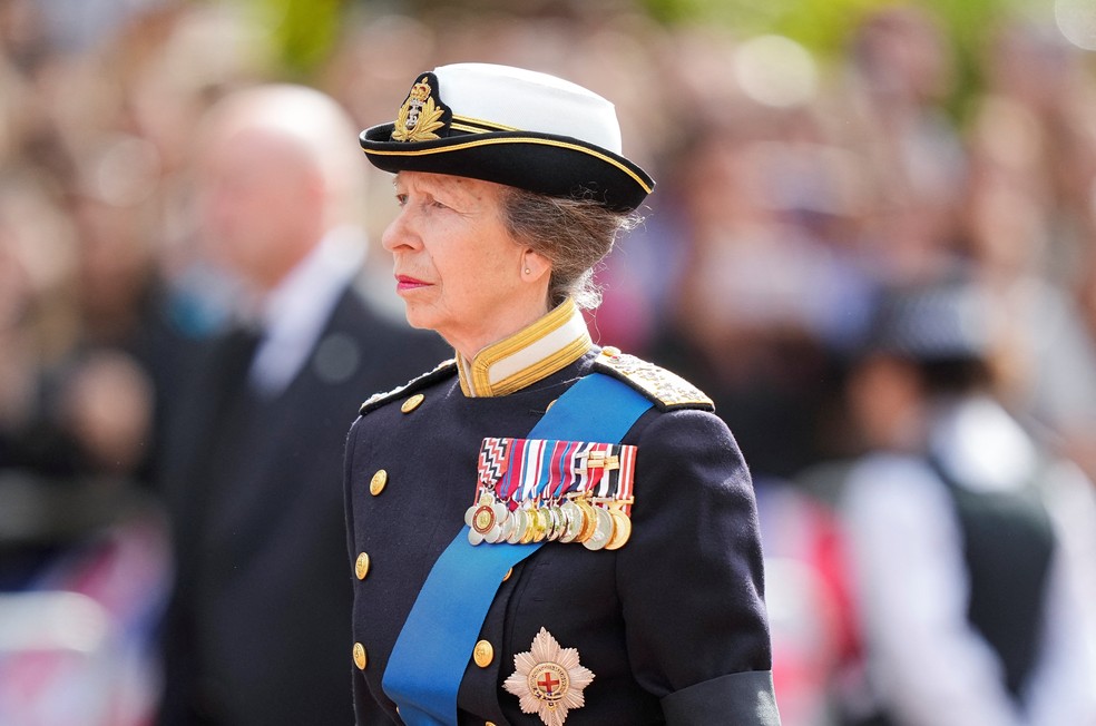 Princesa Real Anne durante evento que carregou o caixão com o corpo da rainha Elizabeth II até o salão de Westminster — Foto: Martin Meissner/Pool via REUTERS