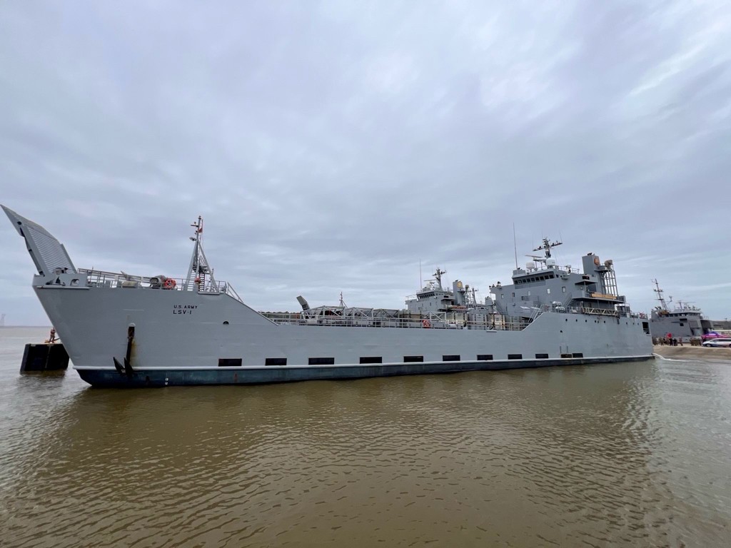 Estados Unidos enviam primeiro navio com ajuda humanitária para a Faixa de Gaza