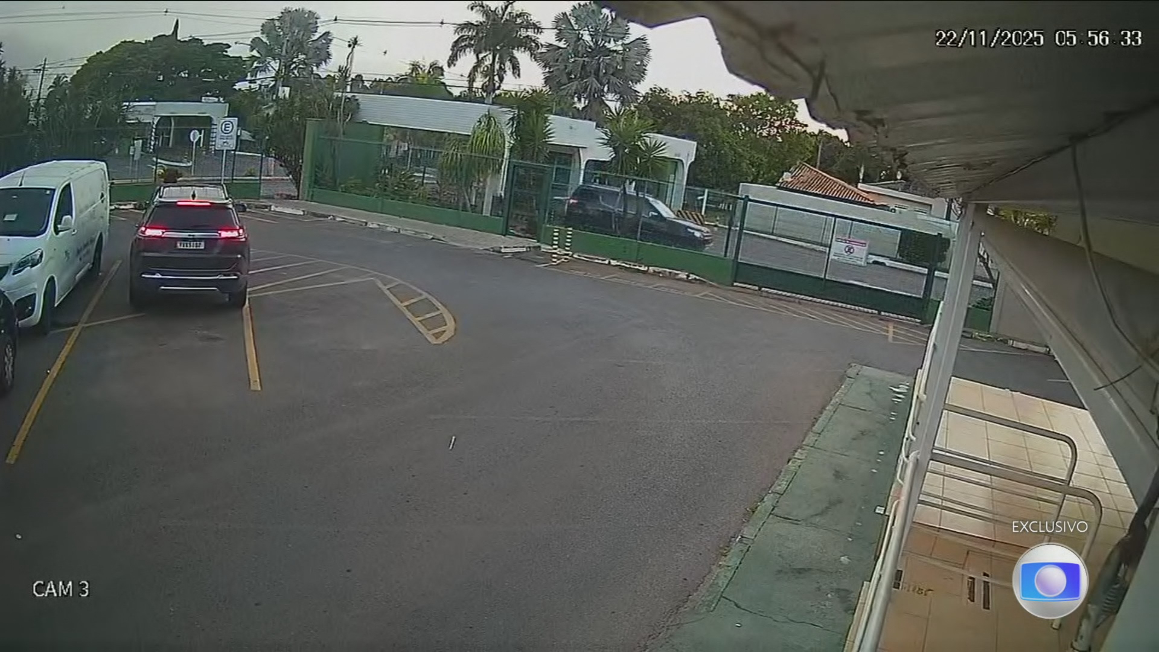 Advogados pedem à Justiça que Bolsonaro receba visita de familiares