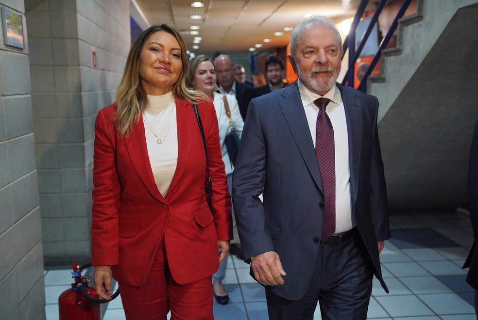 Equipe de transição de Lula tem 290 indicados sob coordenação de