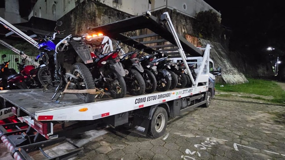 Operação 'rolezinho' apreende mais de 29 motocicletas por infrações de trânsito, em São Luís — Foto: Divulgação/ MPMA