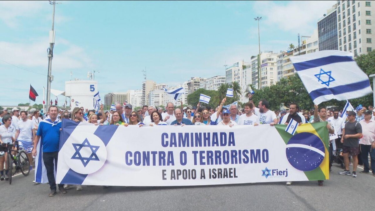 RIO DE JANEIRO, RJ - 15.10.2023: FIERJ ORGANIZADA CAMHADA EM PROL DE ISRAEL  - The Walk against