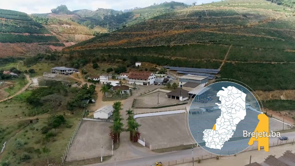 Fazendas economizam tempo e dinheiro com uso de drones na pulverização e impulsionam nova profissão no campo. Espírito Santo. — Foto: TV Gazeta