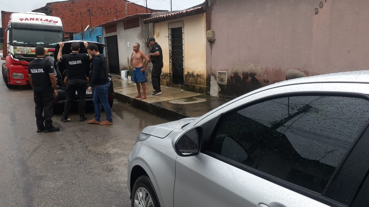 Adolescente é internado por estupro de vulnerável e por planejar matar pais da vítima