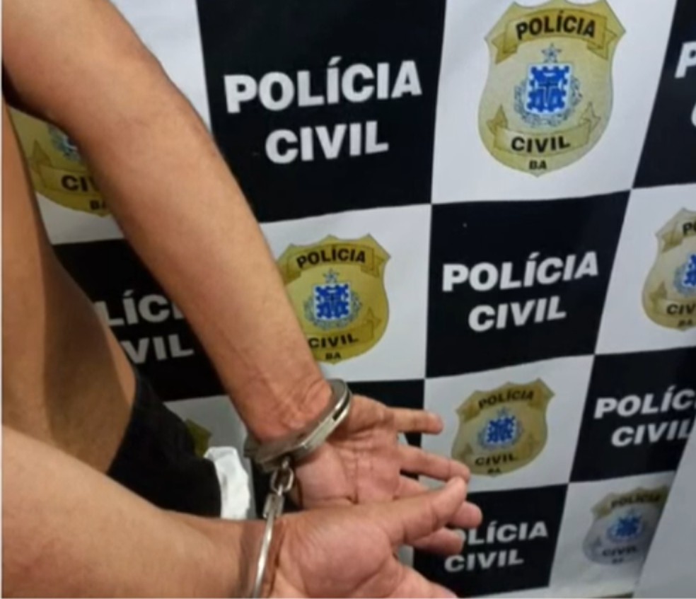 Suspeito de estuprar filhas em Carinhanha tentou fugir — Foto: Reprodução TV Sudoeste