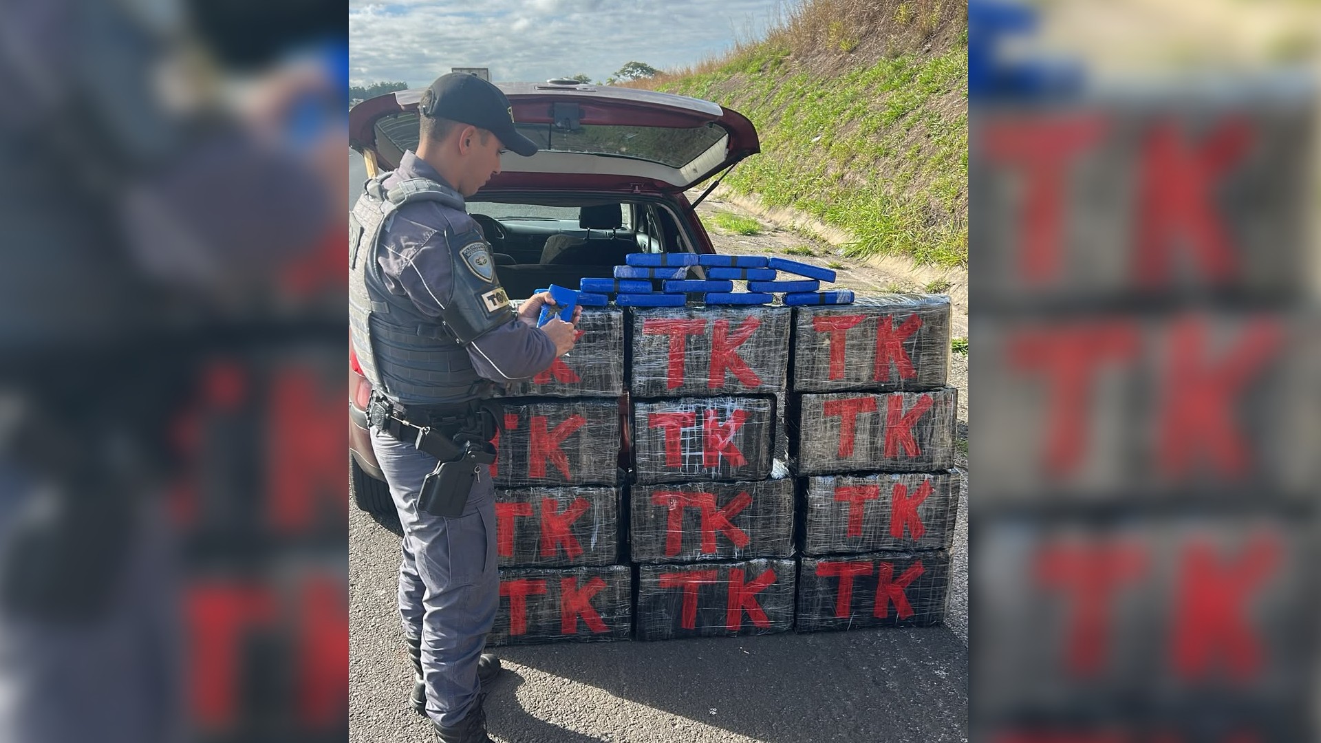 Polícia prende homem suspeito de transportar mais de 250kg de maconha em rodovia de Porangaba