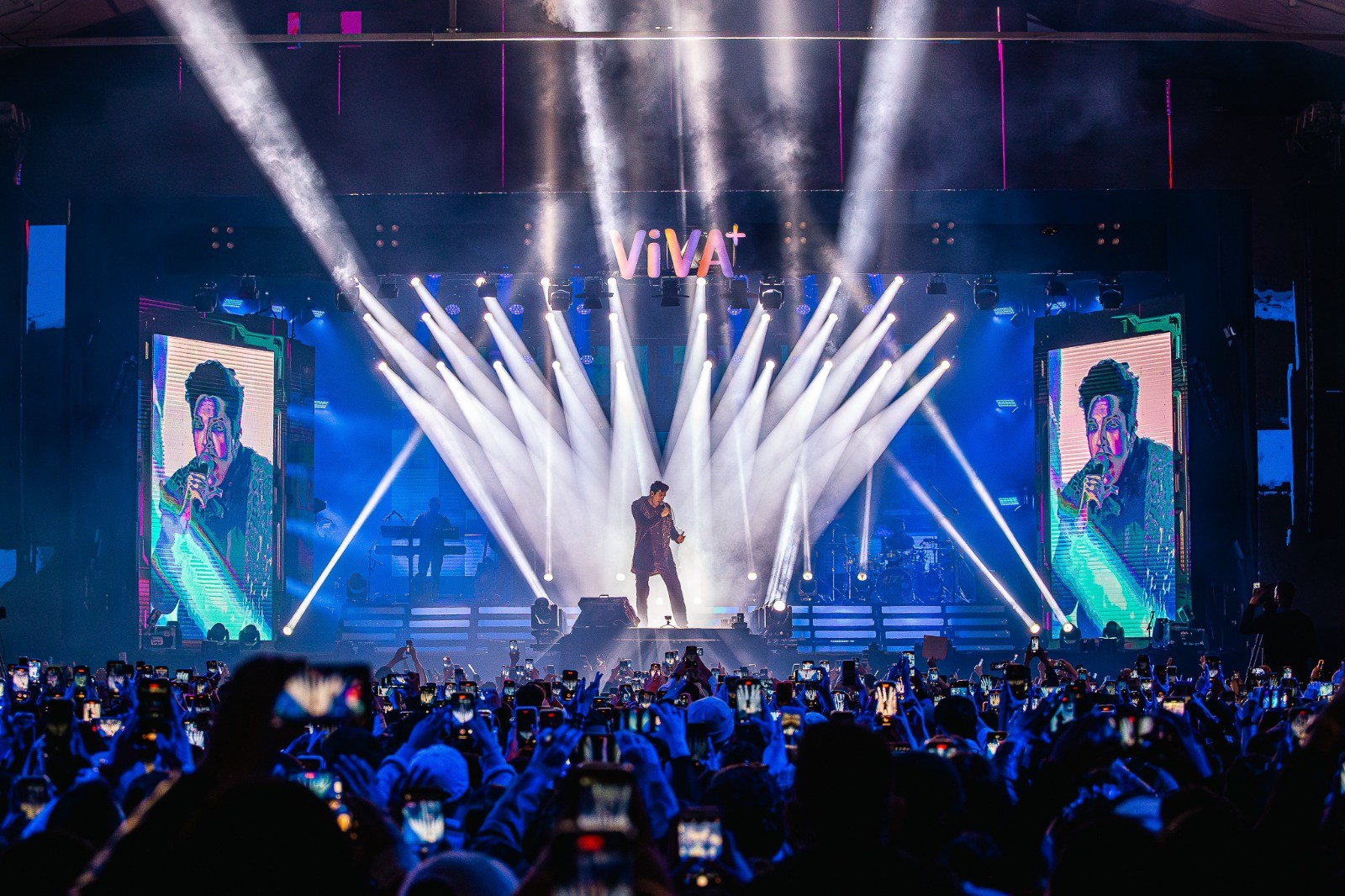 Luan Santana esbanja carisma e presença de palco no segundo dia da Festa Junina de Votorantim