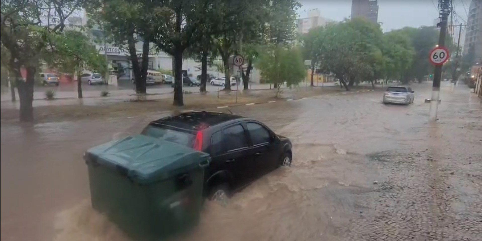 Campinas registra maior volume acumulado de chuva desde abril, diz Cepagri