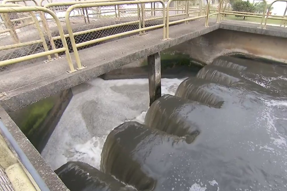 Sabesp no Vale do Paraíba — Foto: Reprodução/TV Vanguarda