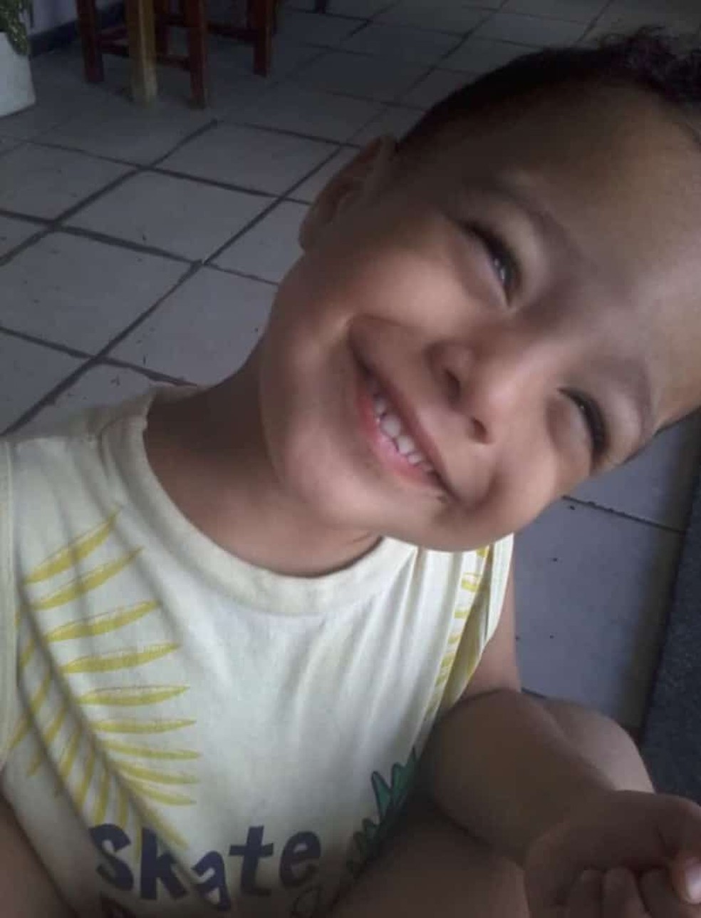 Jackson Moisés Chagas, de 2 anos, morreu nesta quarta-feira (14), no HGE, em Maceió, após engolir uma moeda na segunda — Foto: Arquivo pessoal