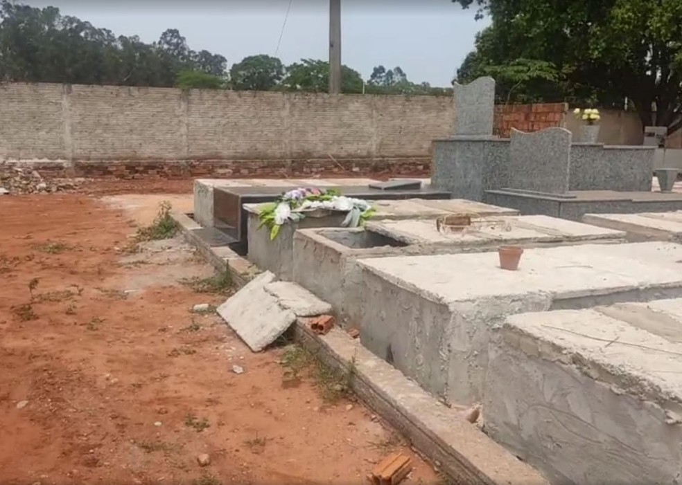 Homem foi preso por violação de sepultura em Panorama (SP) — Foto: Panorama Notícia