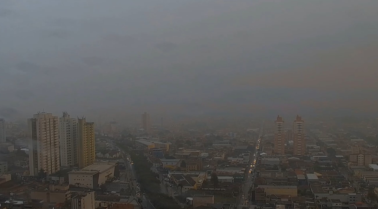 Paraná tem 265 cidades sob alerta vermelho de tempestade; veja lista