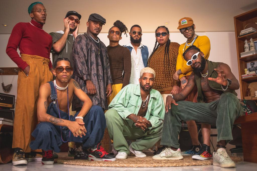 Banda Afrocidade faz homenagem a guitarrista da banda morto por espancamento na Bahia