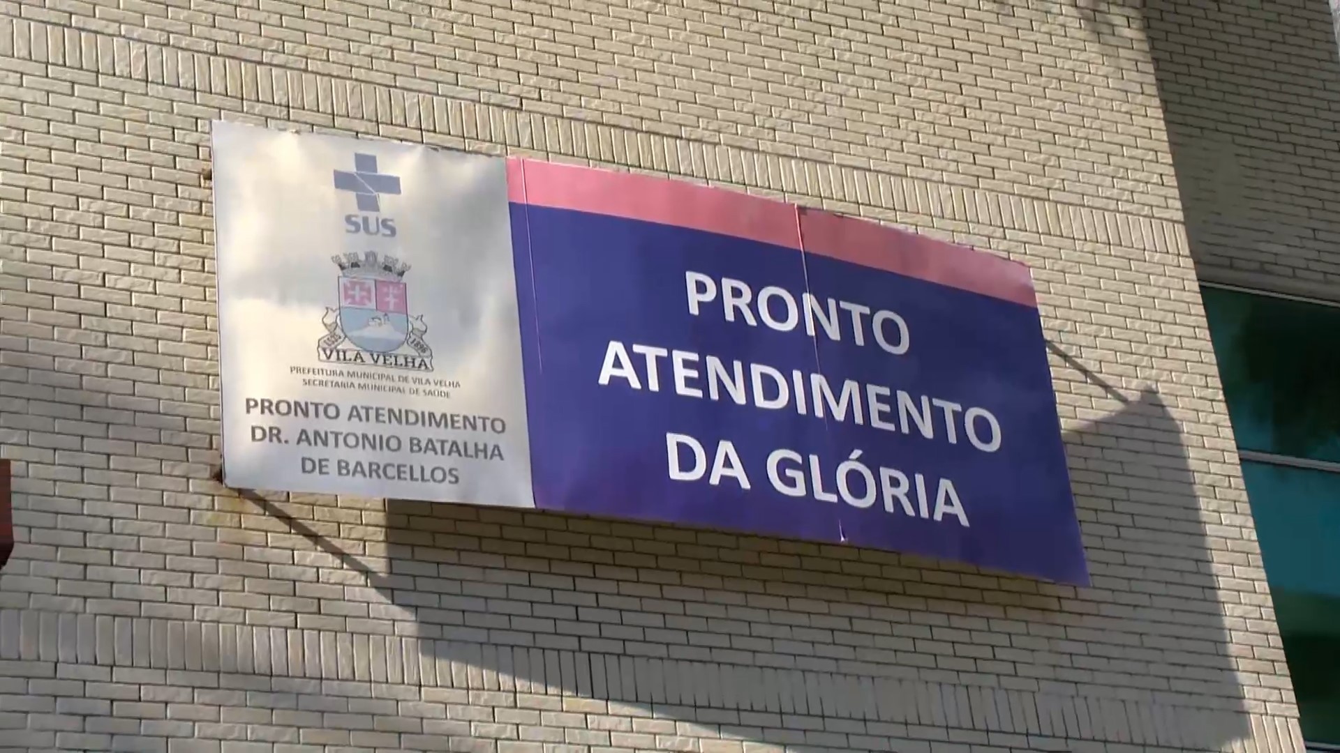 Mulher é presa por injúria racial após confusão em pronto atendimento de Vila Velha