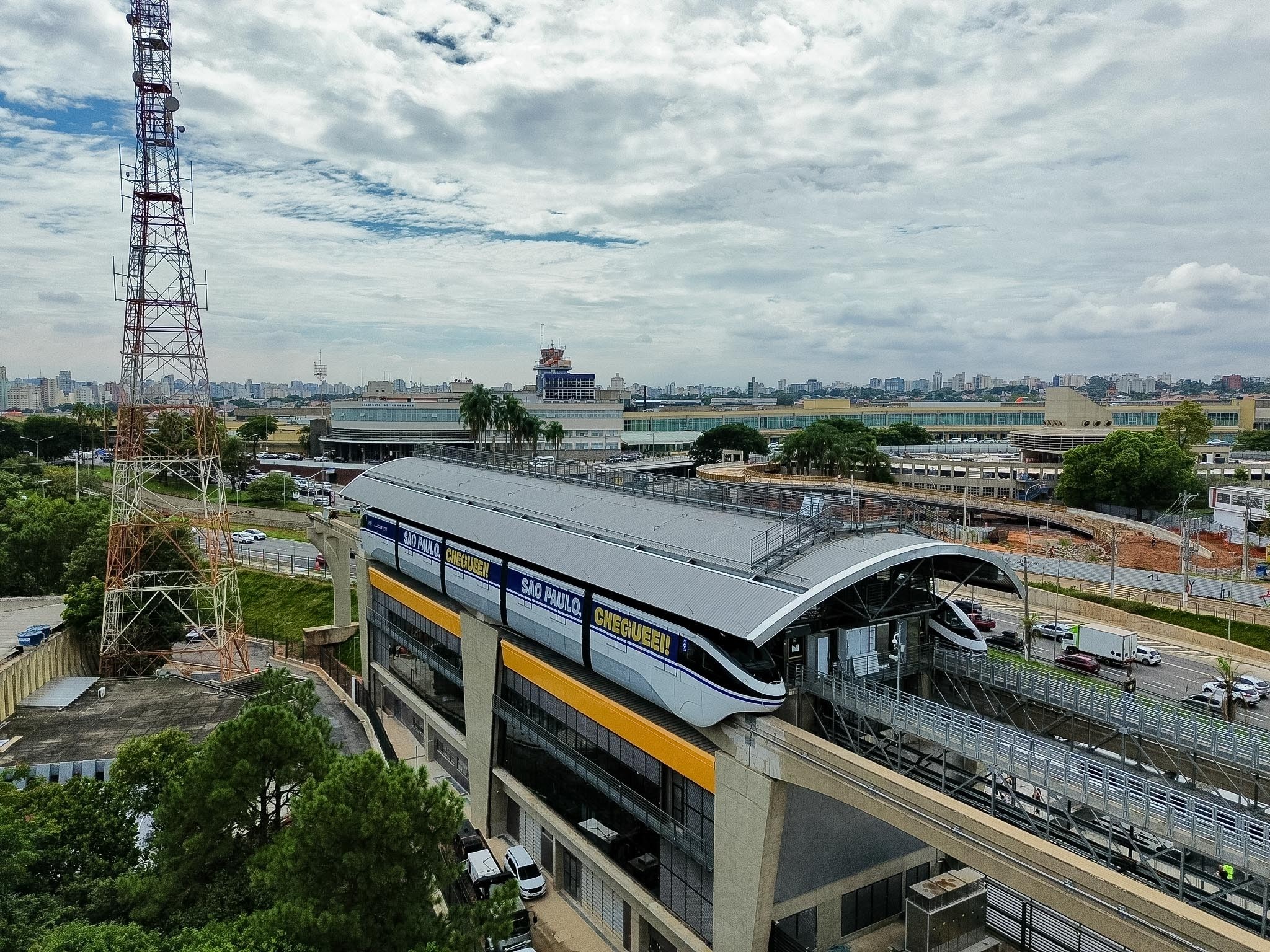 Gestão Tarcísio deve inaugurar 8ª estação da Linha 17-Ouro até o fim de junho; operação comercial está prevista para outubro
